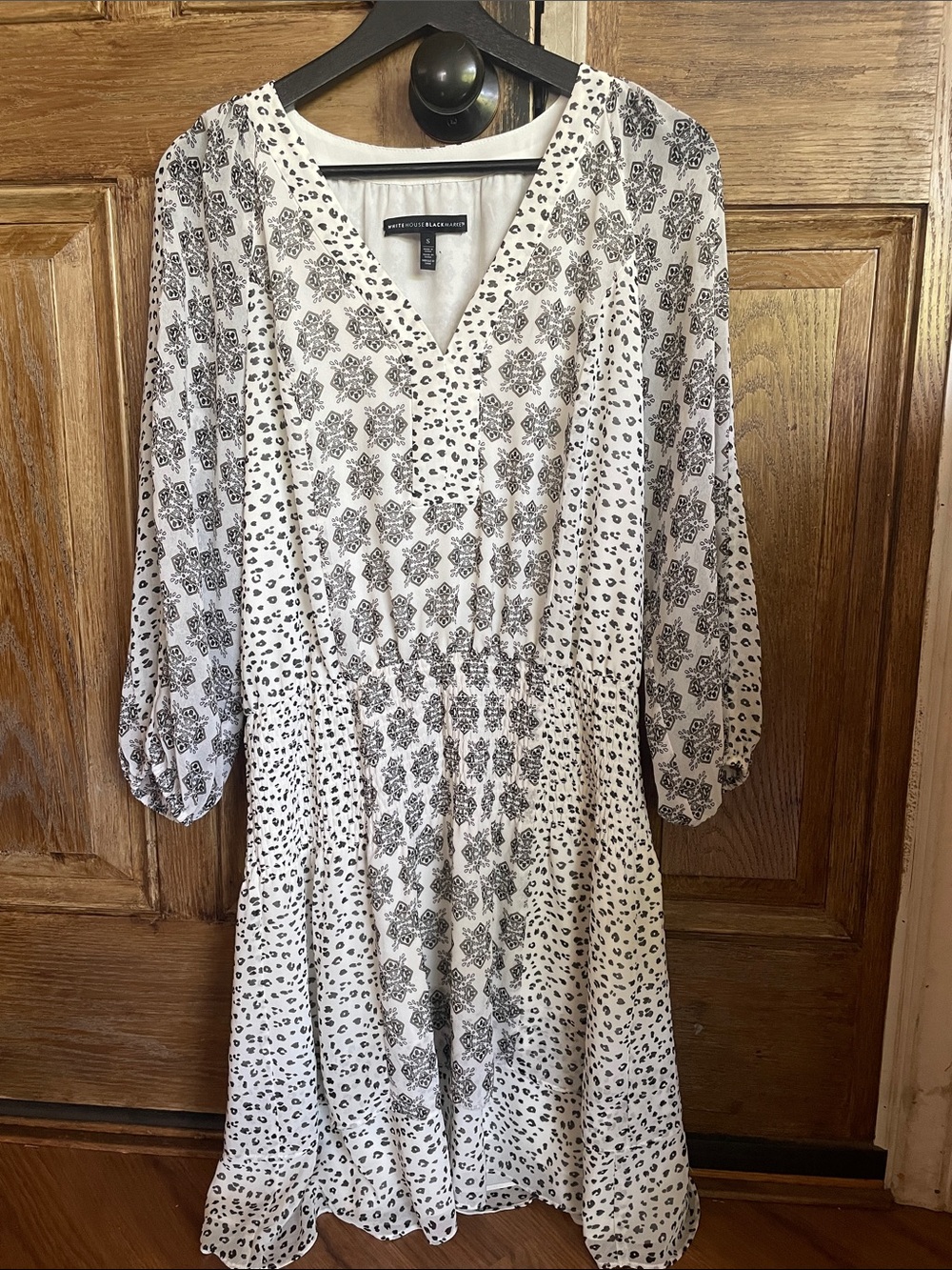 White House Black Market White and Black Printed Long-Sleeve Dress